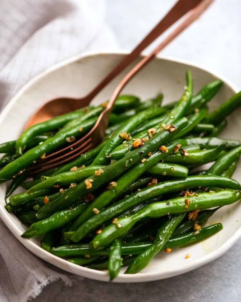 1 Classic Garlic Green Beans
