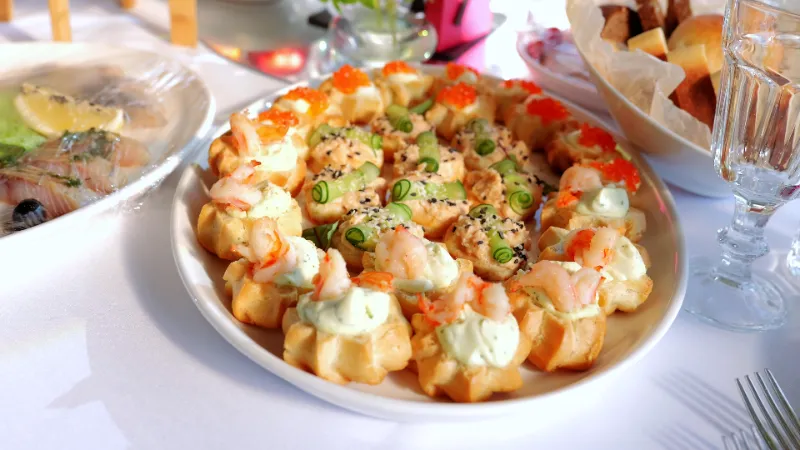 1 Classic Lobster Cocktail