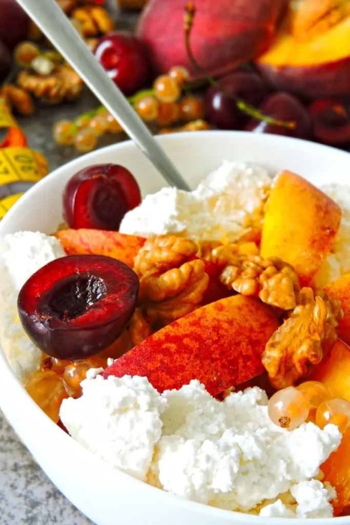1. Cottage Cheese with Fresh Fruit Bowl