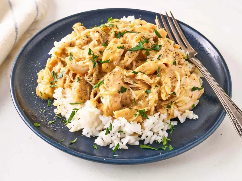 1. Slow Cooker Chicken Rice