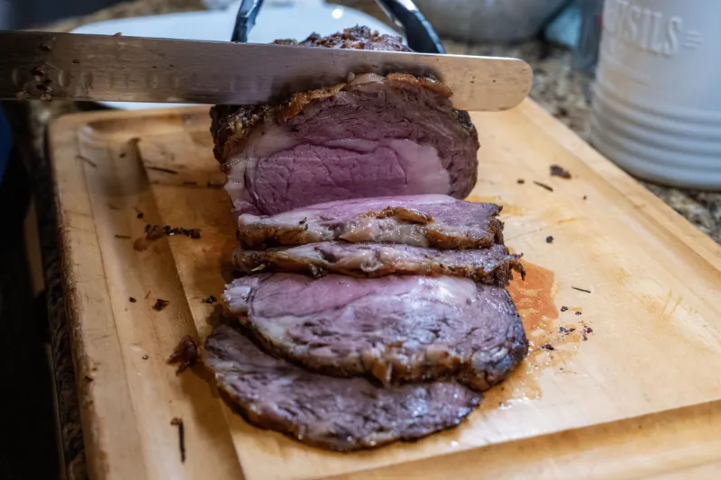 10 Perfect Rib Roast Recipes That Will Make You Feel Like a Celebrity Chef 1. 🥩 Classic Herb Crusted Prime Rib