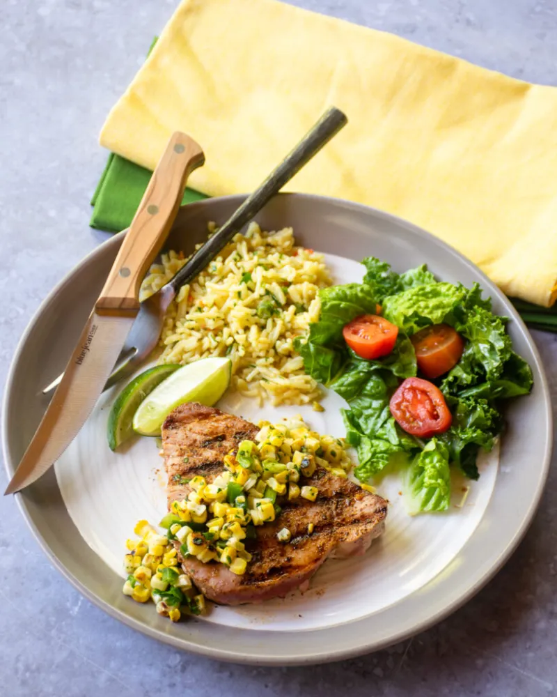 10. Garlic Butter Tuna Rice