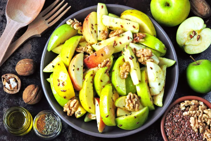 17. Peanut Butter and Apple Slices with