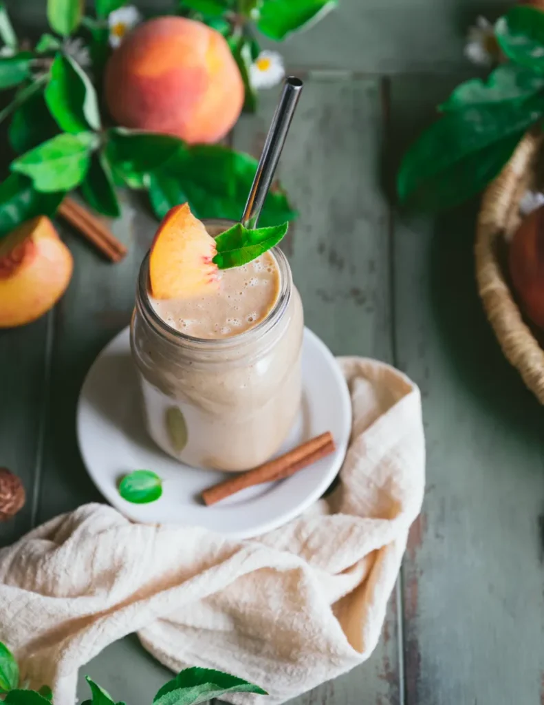 18. Raw Peach and Ginger Bliss Smoothie