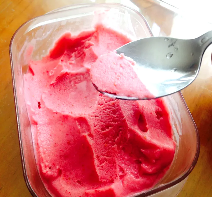 2-Ingredient Strawberry Sorbet