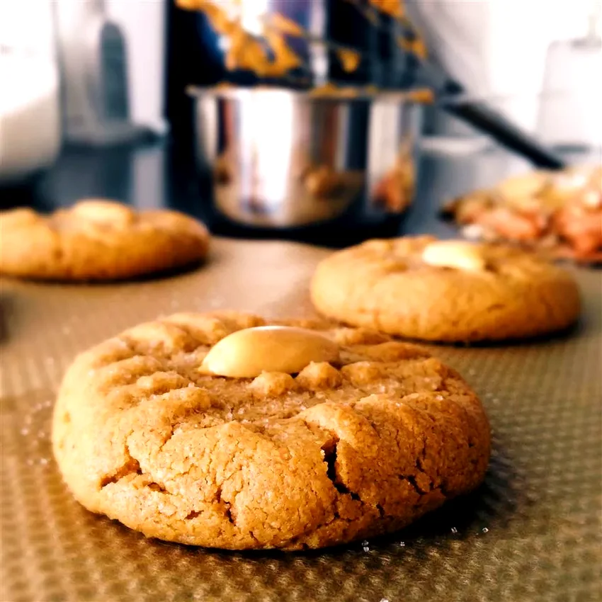 10 Simple Christmas Cookies for Beginner Holiday Bakers 3-Ingredient Peanut Butter Cookies
