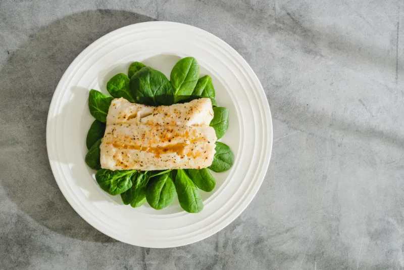 4 Garlic Butter Cod with Spinach