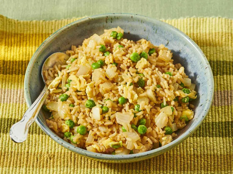 10 Easy Fried Rice Recipes That'll Save Your Weeknight Dinners 4. Egg Fried Rice Simple Quick