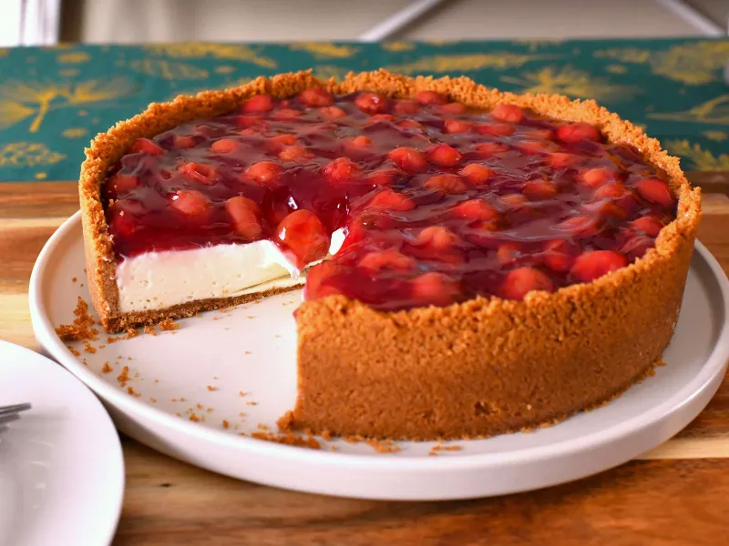 10 Best Cherry Pie Recipes You'll Make All Summer Long 6 Cherry Cream Pie