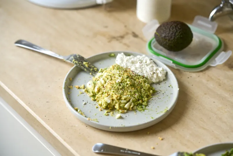 6. Cottage Cheese Avocado Mash