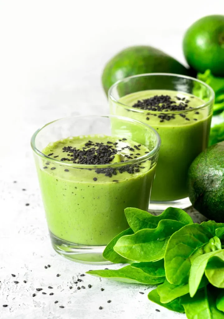7. Avocado Spinach Smoothie