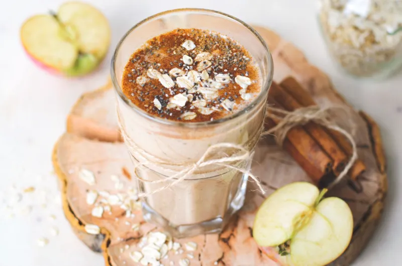 8. Apple Cinnamon Oat Smoothie