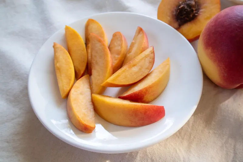 20 Powerful Estrogen-Boosting Foods That Naturally Support Hormonal Balance 9. Peaches