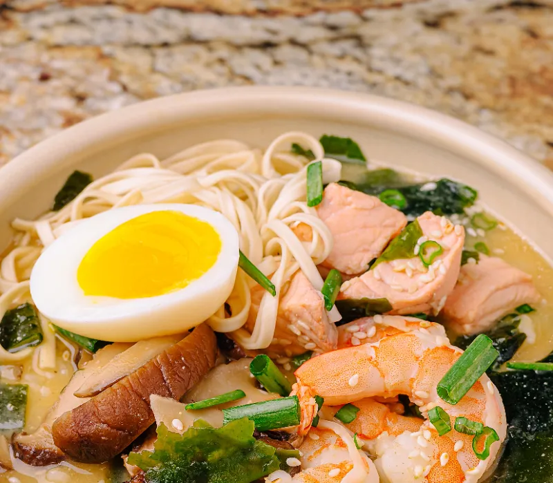 9. 🦐 Seafood Ramen