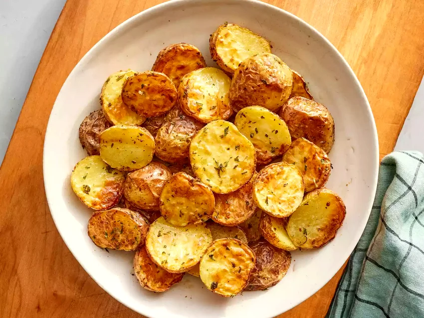 Air Fryer Garlic and Parsley Baby Potatoes