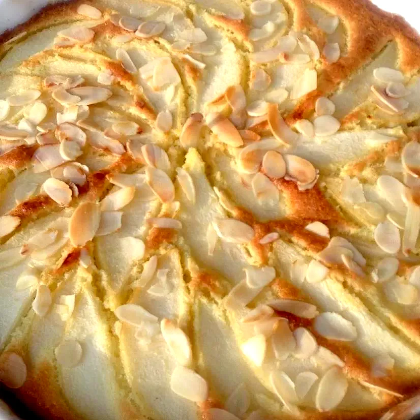 Almond and Pear Cake