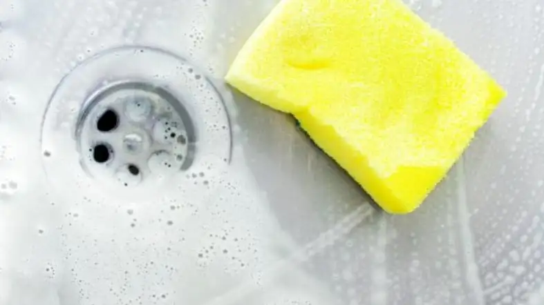 Alternatives To Traditional Dishwasher Sponges