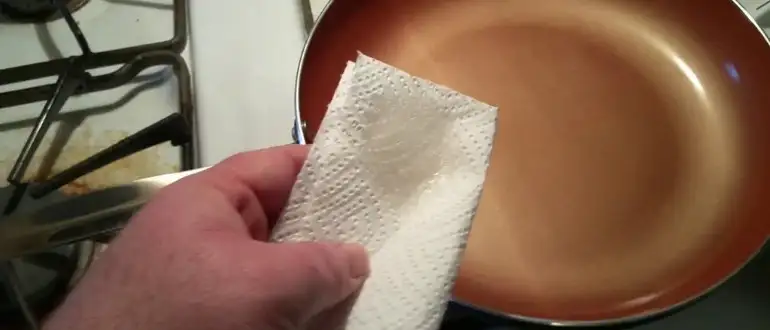 Always polish your Copper Chef pans with natural cleaners 