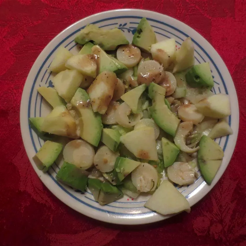 15 Amazing Hearts of Palm Recipes for Every Occasion Apple, Avocado and Hearts of Palm Salad