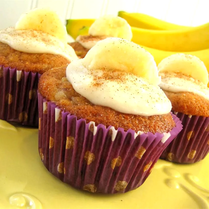 Apple Banana Cupcakes