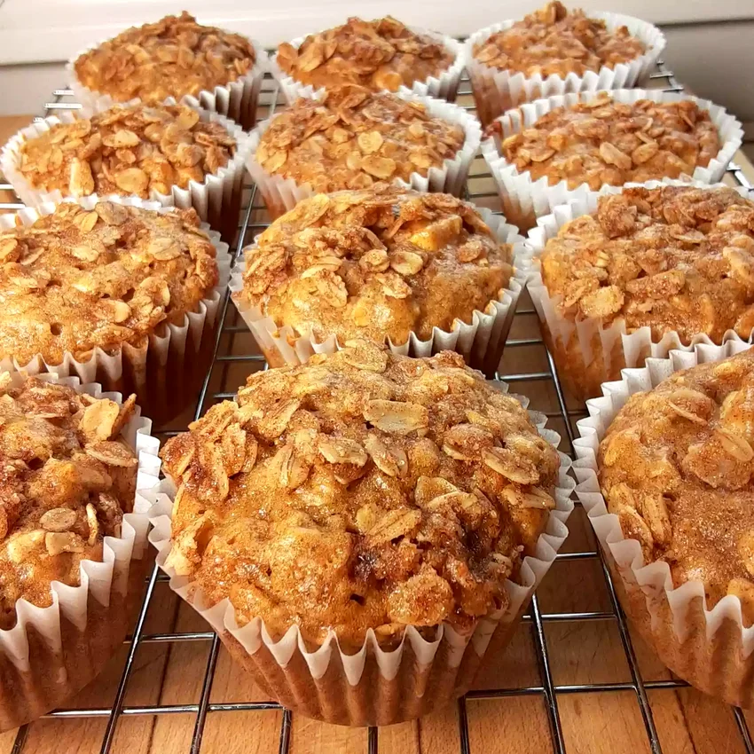 20 Morning Apple Recipe Ideas for Better Breakfasts Apple Cinnamon Oatmeal Muffins