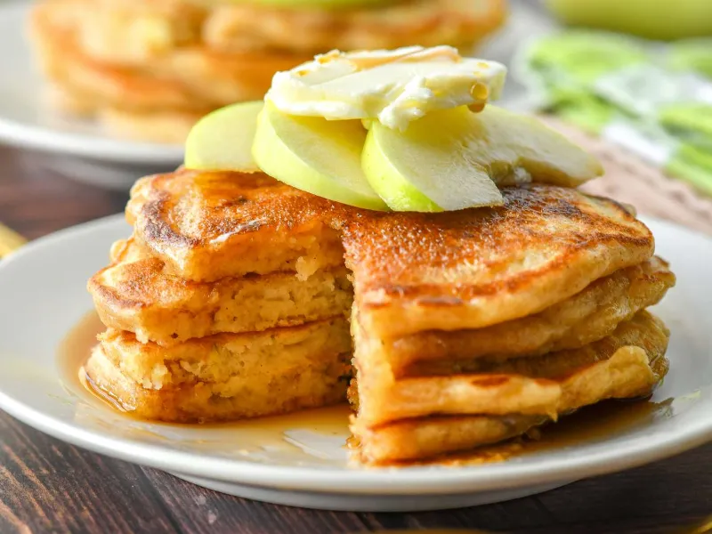 Apple Cinnamon Pancakes 1