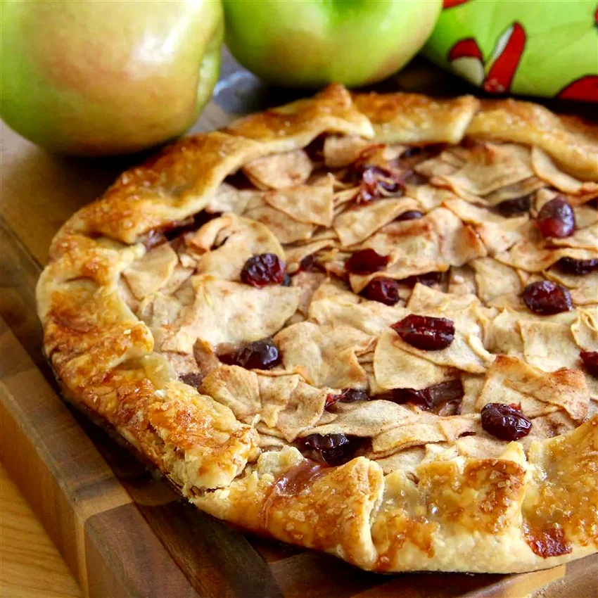 25 Dried Cranberry Dishes You'll Love Every Season Apple-Cranberry Tart