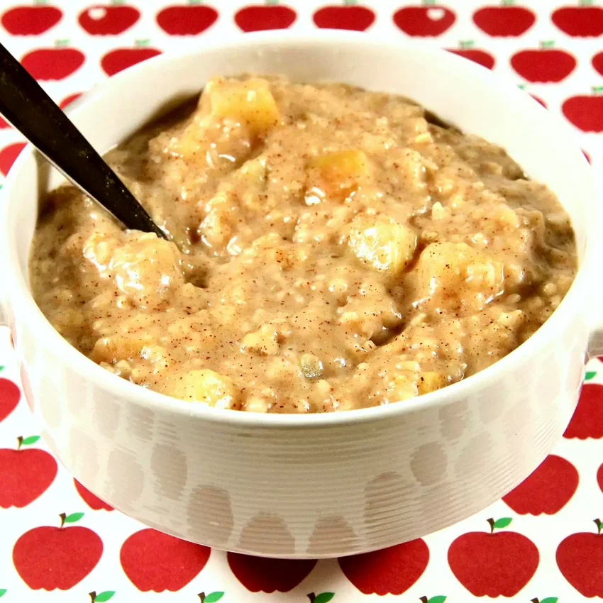 25 Apple Cinnamon Treats That Capture Autumn's Flavor Apple Oatmeal