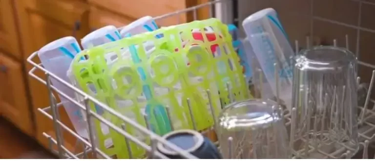 Are Comotomo Bottles Dishwasher Safe?