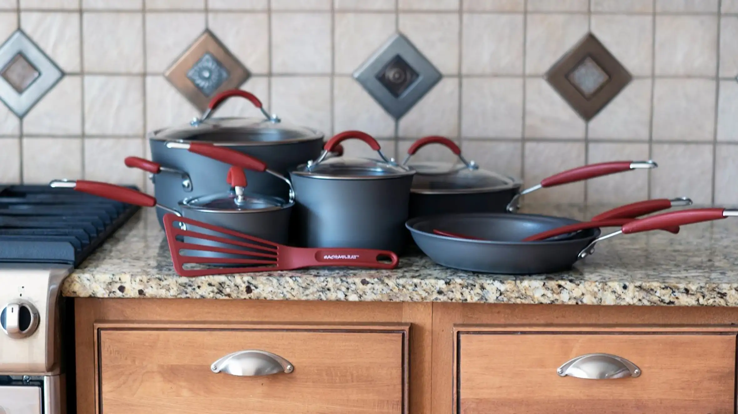 Are Rachael Ray Pans Dishwasher Safe
