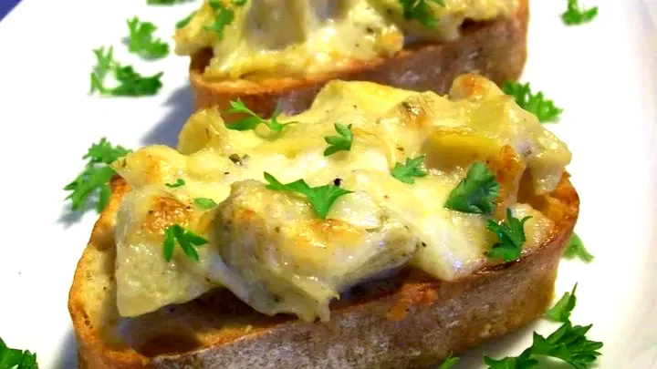 37 Fresh Spring Appetizer Ideas for Every Gathering Artichoke Bruschetta