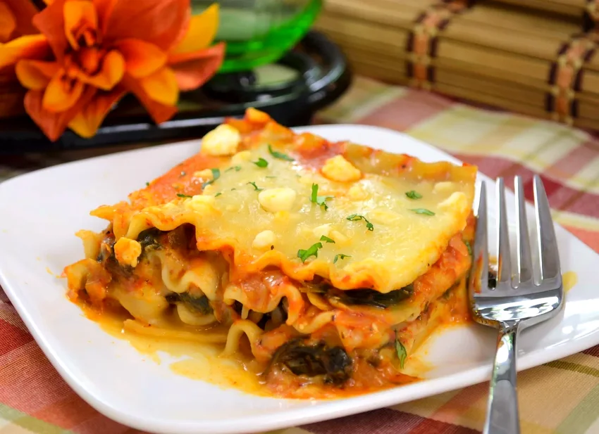 Top 33 Baked Pasta Recipes for Simple Weeknight Dinners Artichoke Spinach Lasagna