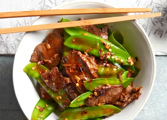 13 Quick Emergency Dinners When You Have No Time to Cook Asian Beef with Snow Peas