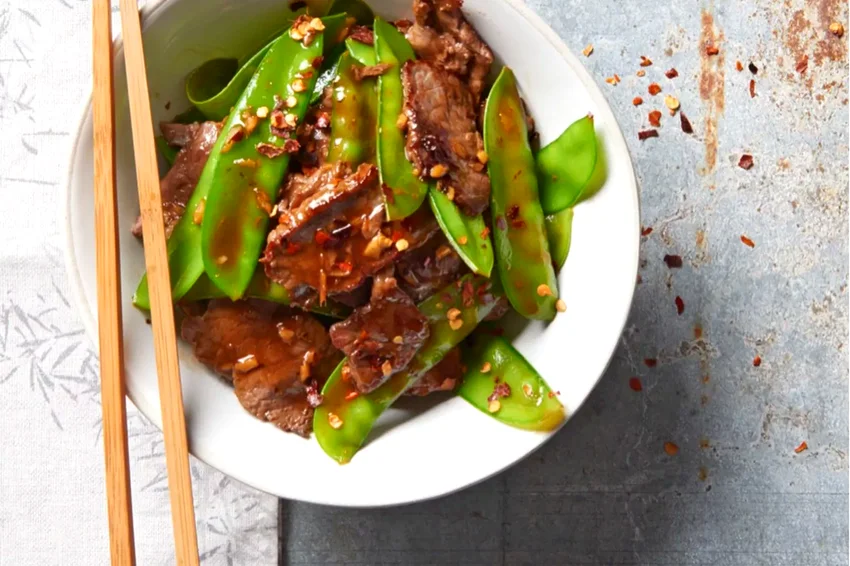 Top 25 Amazing Stir-Fry Recipes for Quick Weeknight Meals Asian Beef with Snow Peas