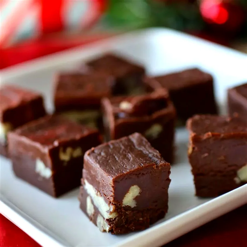 50 Sweet Treats That Begin With a Bag of Chocolate Chips Aunt Teen