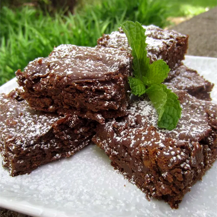11 Plant-Based Brownies That Will Satisfy Any Craving Avocado Peanut Butter Brownies (Vegan)