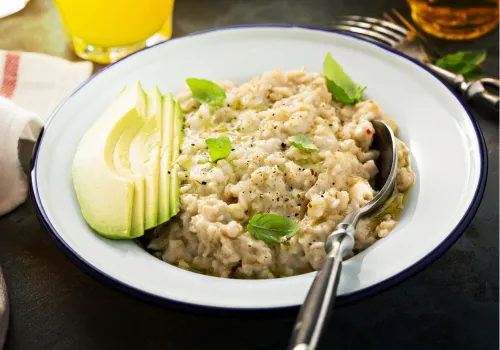 Avocado and Olive Oatmeal