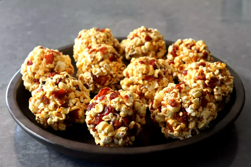 25 Gourmet Popcorn Flavor Ideas for Movie Night Snacking Bacon-Caramel Popcorn Balls