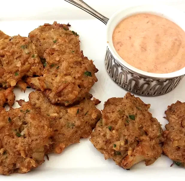 Baked Crab Cakes with Roasted Red Pepper Remoulade