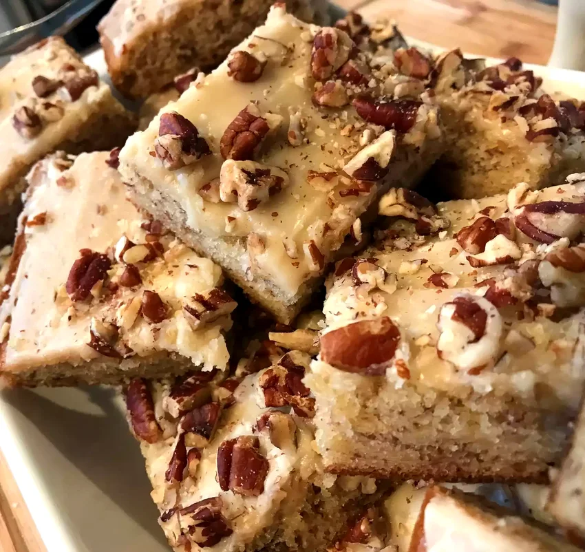 27 Amazing Cakes Using Sour Cream for Extra Moisture Banana Bread Bars with Brown Butter Frosting