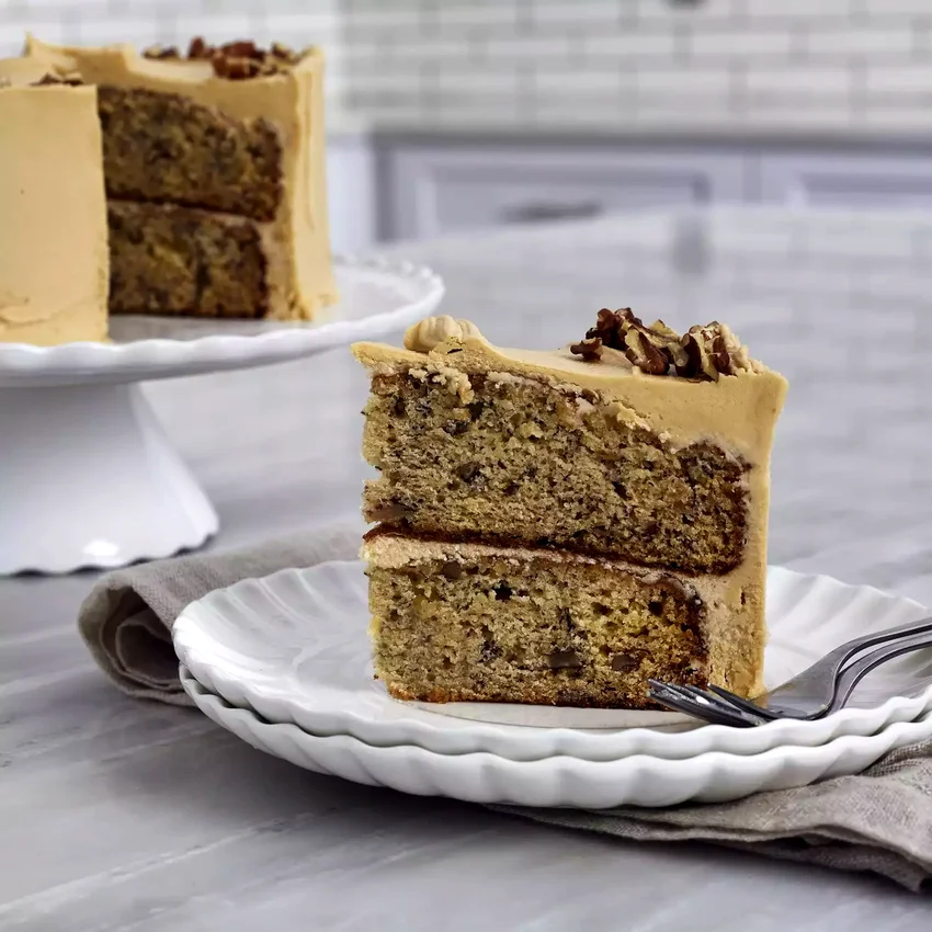31 Elegant Cake Recipes That Will Wow Your Guests Banana Layer Cake