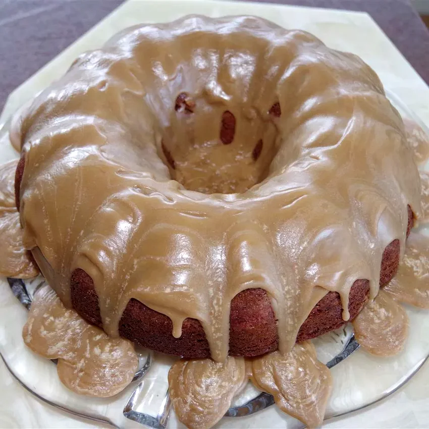 20 Top Bundt Cake Recipes for Extra Delicious Days Banana-Nut Cake with Caramel Icing