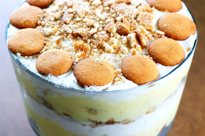 30 Graduation Party Foods That Make Celebrating Easy Banana Trifle