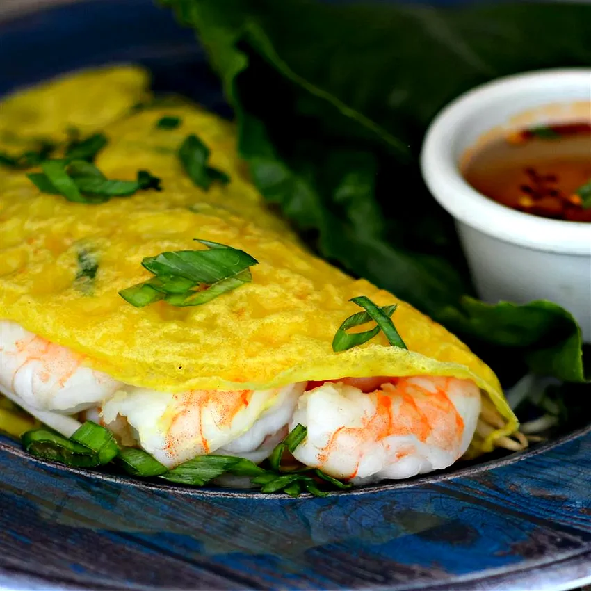 Banh Xeo (Vietnamese Crepes)