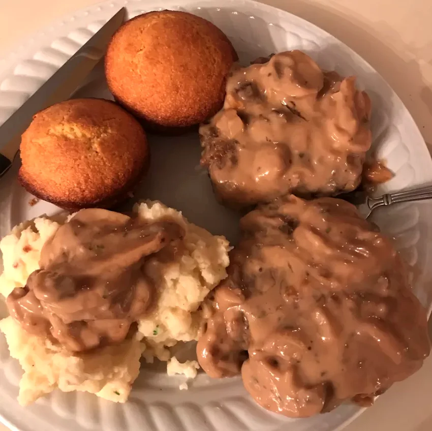 10 Easy Meals Using One Packet of Onion Soup Mix Basic Salisbury Steaks