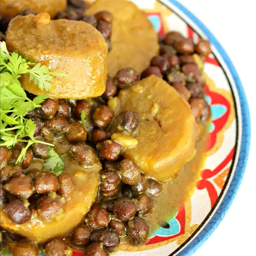 14 Amazing Tamarind Recipes for Bold and Tangy Flavors Black Chana with Potato