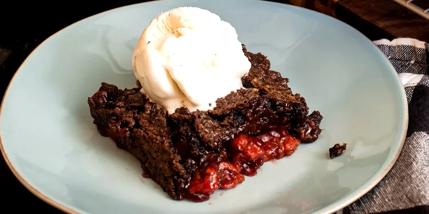 Top 15 Simple Dump Cake Recipes for Effortless Desserts Black Forest Brownie Dump Cake