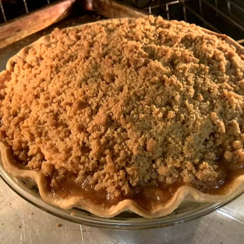 18 Prize-Winning Dessert Recipes That Earned Blue Ribbons Blue Ribbon Apple Crumb Pie