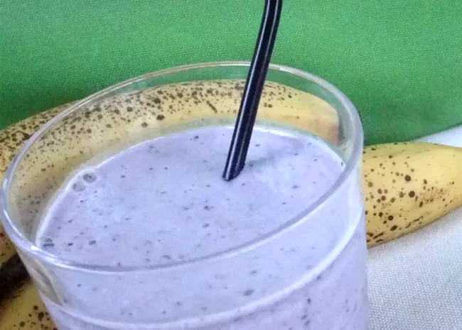 20 Healthy Morning Smoothie Recipes for Fresh Daily Energy Blueberry Banana Oatmeal Smoothie