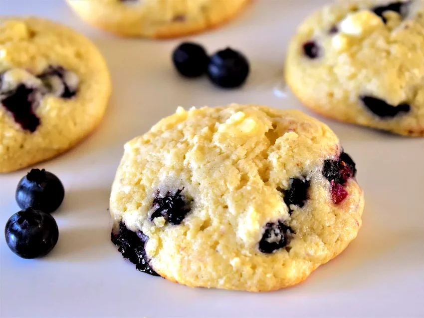 25 Springtime Cookie Ideas to Bake Throughout the Season Blueberry Cheesecake Cookies